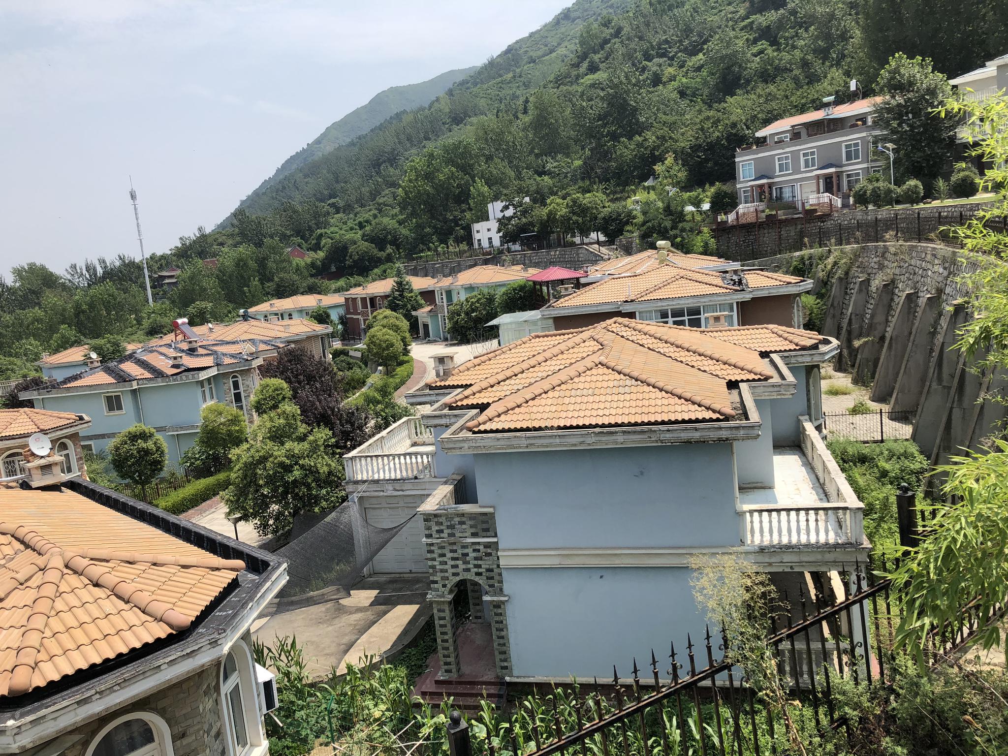 �����໪ɽ�µı�����Ŀ������Ϫ�ȡ���